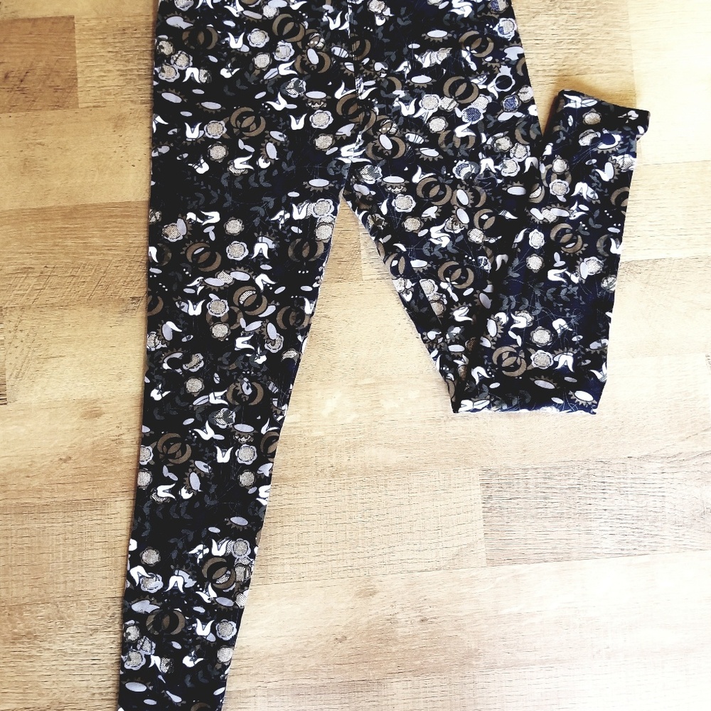 One size lularoe leggings